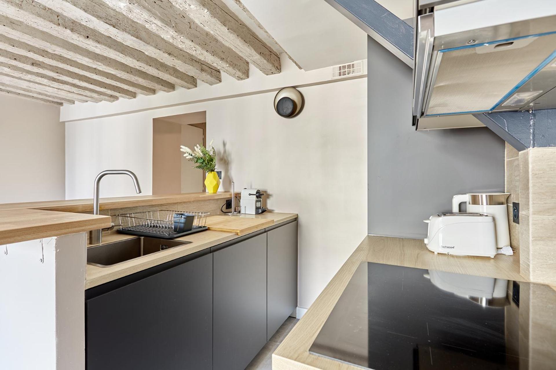Residence Le Marais By Studio Prestige Париж Экстерьер фото